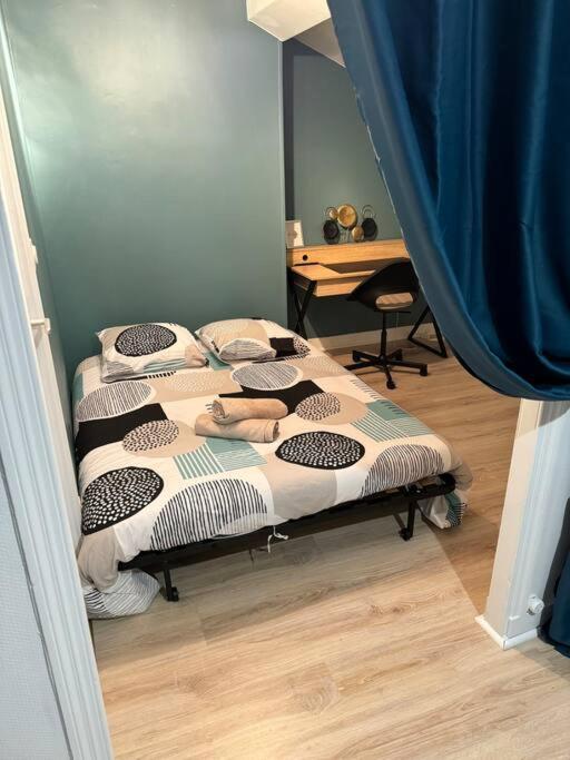 Apartment Centre